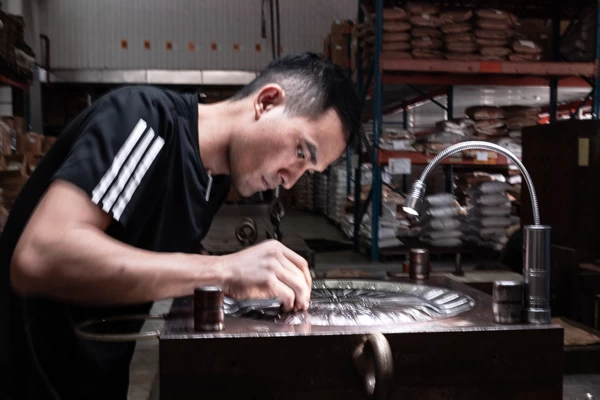 塑膠射出模具保養